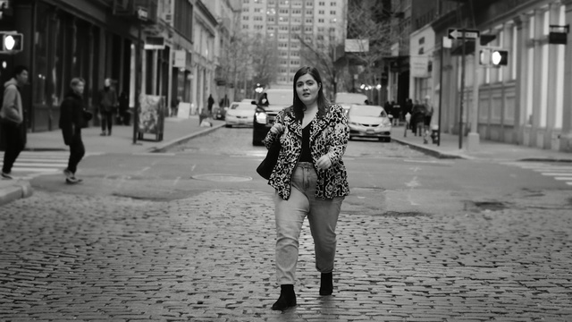 Video Reference: White, Black, Photograph, Black-and-white, Monochrome photography, People, Monochrome, Street, Lady, Standing, Person