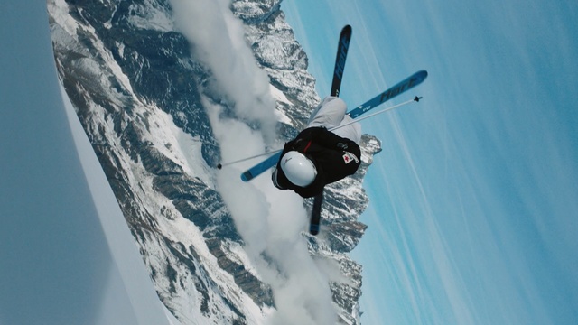 Video Reference: Extreme sport, Skier, Freestyle skiing, Slopestyle, Snow, Recreation, Geological phenomenon, Winter sport, Ski, Winter, Person