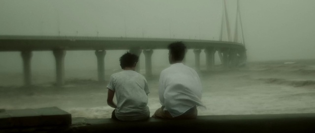 Video Reference: White, Photograph, Atmospheric phenomenon, Snapshot, Morning, Mist, Photography, Fog