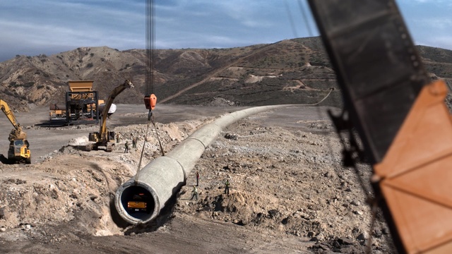 Video Reference: sky, vehicle