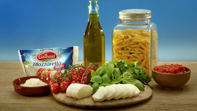 Video Reference: food, natural foods, product, dish, cuisine, vegetarian food, junk food, condiment, vegetable, diet food, Person