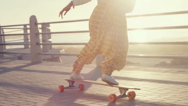 Video Reference: skateboard, footwear, skateboarding equipment and supplies, skateboarder, longboard, shoe, sports equipment, leg, recreation, freebord