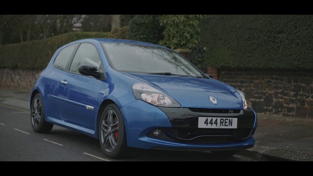 Video Reference: Land vehicle, Vehicle, Car, Automotive design, Blue, Hot hatch, Hatchback, Motor vehicle, Mode of transport, Renault clio renault sport