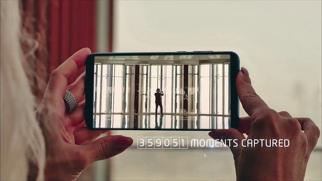 Video Reference: Hand, Finger, Eye, Technology, Gadget, Electronic device, Eyelash, Photography, Smartphone, Mobile phone