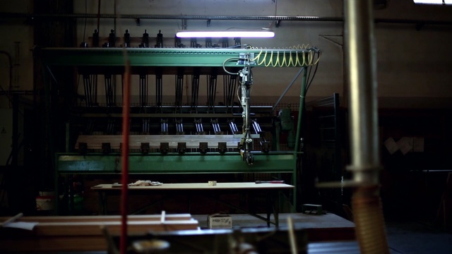 Video Reference: Electronics, Machine, Technology, Electrical wiring, Electrical supply, Electricity, Metal