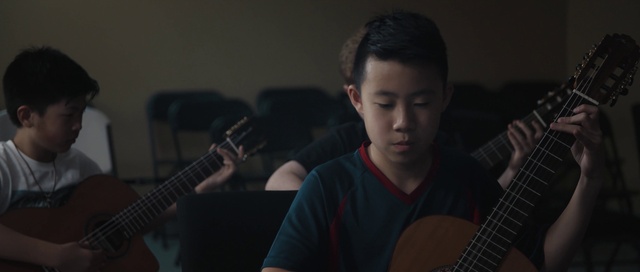 Video Reference: Guitar, String instrument, String instrument, Musical instrument, Guitarist, Plucked string instruments, Musician, Music, Acoustic guitar, Bassist