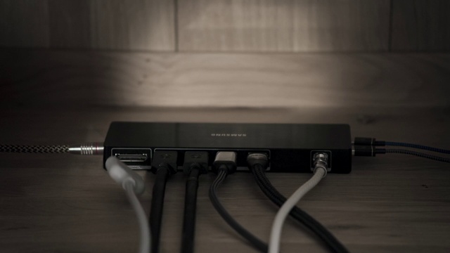 Video Reference: Electronics, Electronic device, Technology, Cable, Gadget, Electronics accessory, Audio equipment, Video game console, Person