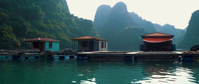 Video Reference: Nature, Natural landscape, Water resources, Hill station, Tourism, Lake, Bay, Reservoir, Leisure, Mountain range