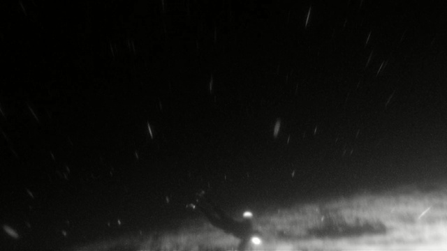 Video Reference: Black, Darkness, Nature, Sky, Atmosphere, Night, Light, Black-and-white, Monochrome photography, Atmospheric phenomenon