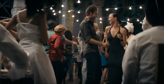 Video Reference: fashion, event, haute couture, girl, performance art, crowd