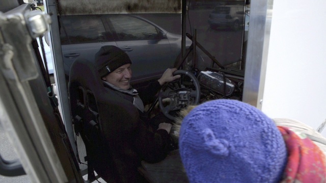 Video Reference: Vehicle door, Vehicle, Car, City car, Family car, News, Automotive window part