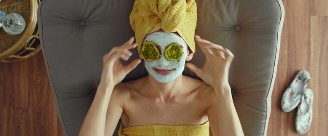 Video Reference: Face, Head, Skin, Yellow, Eyewear, Mask, Glasses, Headgear, Fun, Personal protective equipment