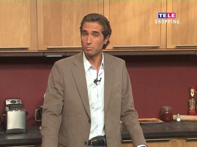 Video Reference: businessman, suit, man, male, business, office, executive, corporate, professional, director, person, people, adult, success, work, businesswoman, handsome, happy, confident, smiling, standing, company, team