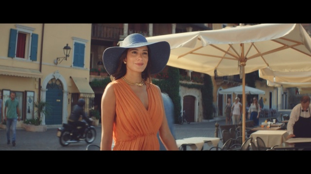 Video Reference: cowboy hat, hat, headdress, clothing, Person