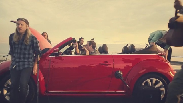 Video Reference: Car, Vehicle, Vehicle door, Motor vehicle, Automotive design, Volkswagen new beetle, Volkswagen beetle, Convertible, Subcompact car, Sedan, Person