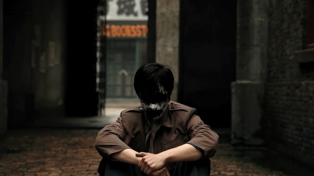 Video Reference: child, person, man, mask, juvenile, people