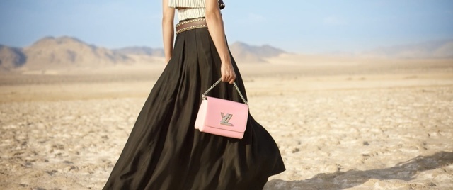 Video Reference: Clothing, Pink, Fashion, Dress, Bag, Outerwear, Abaya, Fashion accessory, Street fashion, Plain, Person