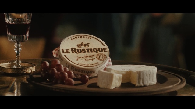 Video Reference: drink, liqueur, dessert, alcoholic beverage, chocolate, dairy product, distilled beverage, sweetness, baking, taste