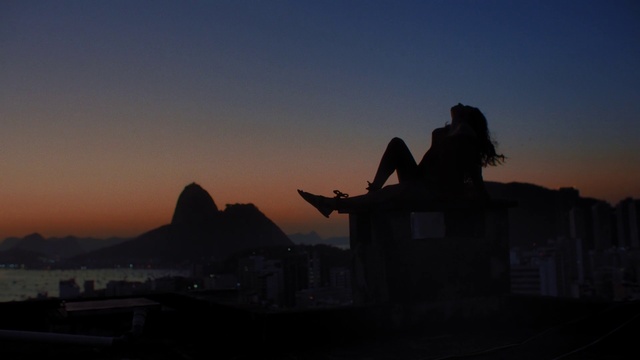 Video Reference: Sky, Dusk, Morning, Silhouette, Dawn, Evening, Sunset, Atmosphere, Night, Architecture