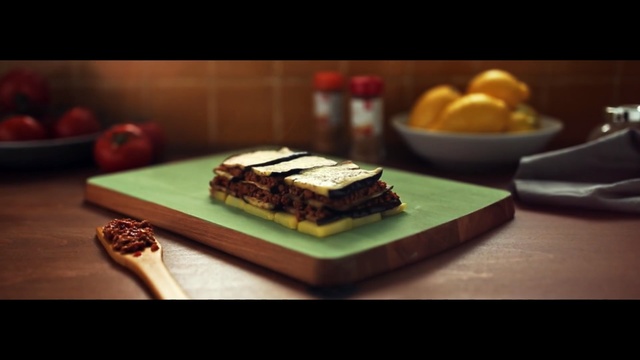 Video Reference: Food, Cuisine, Dessert, Dish, Ingredient, Chocolate, Baked goods, Mille-feuille, Sweetness, Cake