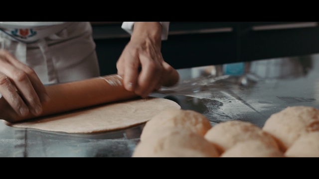 Video Reference: baking, cook, hand, finger, cooking, service, dough, baker, food, bakery