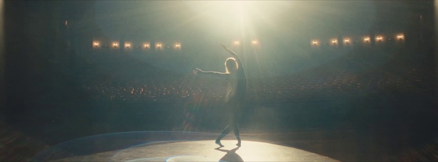 Video Reference: Light, Atmospheric phenomenon, Sky, Water, Performance, Sunlight, Lens flare, Performance art, Performing arts, Night