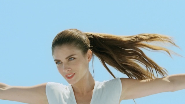 Video Reference: hair, human hair color, beauty, hairstyle, shoulder, long hair, arm, blond, hair coloring, girl, Person