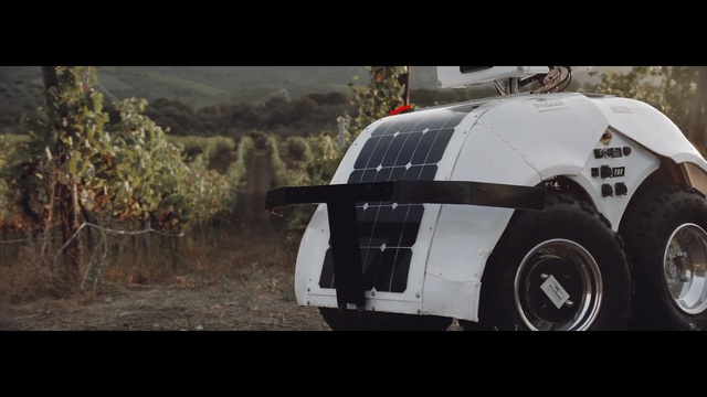 Video Reference: Vehicle, Automotive design, Motor vehicle, Car, Automotive exterior, Transport, Mode of transport, Automotive wheel system, Wheel, Automotive tire