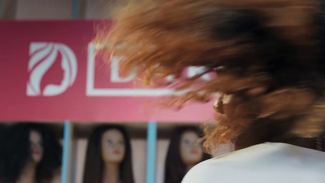 Video Reference: Hair, Hairstyle, Beauty, Brown, Snapshot, Fun, Hair coloring, Brown hair, Blond, Human