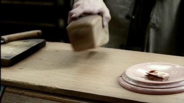 Video Reference: wood, material