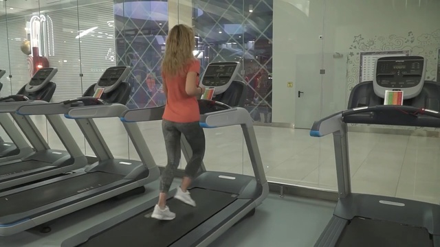 Video Reference: Treadmill, Exercise machine, Exercise equipment, Standing, Shoulder, Leisure centre, Physical fitness, Leg, Thigh, Sports equipment