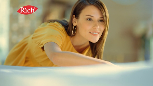 Video Reference: Skin, Beauty, Arm, Happy, Smile, Photography, Long hair, Leisure, Elbow, Person