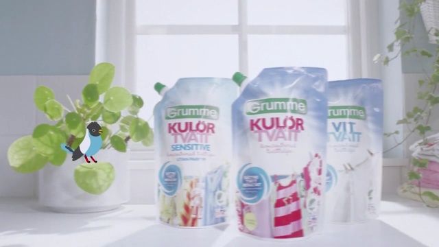 Video Reference: product, product, plastic bottle, plastic, bottle, drinkware, liquid, baby bottle