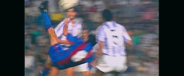 Video Reference: Player, Team sport, Football player, Sports, Ball game, Soccer, Sports equipment, Soccer player, Team, Fun