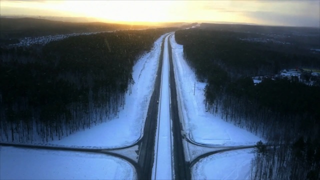 Video Reference: sky, atmosphere, morning, freezing, horizon, tree, water resources, winter, sunlight, fixed link