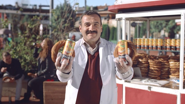 Video Reference: Street food, Simit, Baguette, Cuisine, Food, Local food, Fast food, Selling, Finger food, Shopkeeper