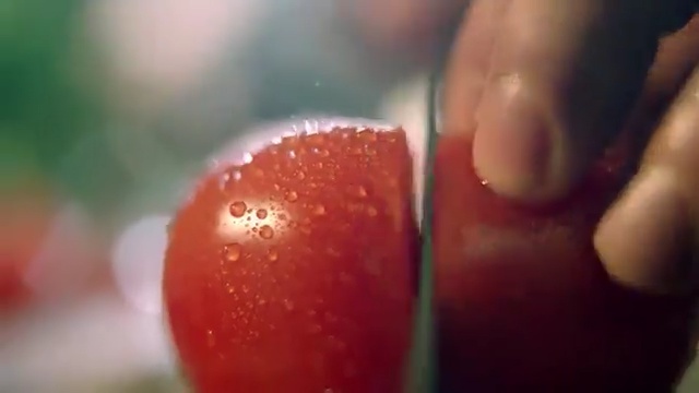 Video Reference: Fruit, Finger, Close-up, Strawberries, Strawberry, Hand, Natural foods, Water, Plant, Solanum