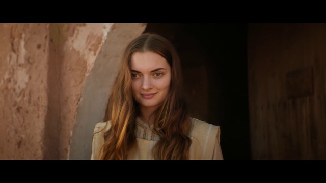 Video Reference: Hair, Face, Photograph, Hairstyle, Long hair, Portrait, Eyebrow, Beauty, Blond, Head