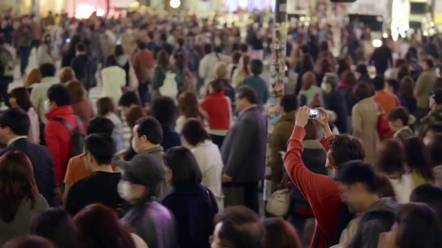 Video Reference: Crowd, People, Event, Audience, Community, City, Tourism, Performance