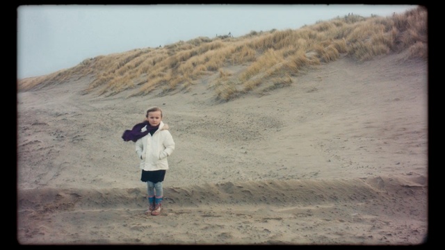 Video Reference: photograph, sand, sky, vacation, photography, landscape, beach, girl, horizon, fun