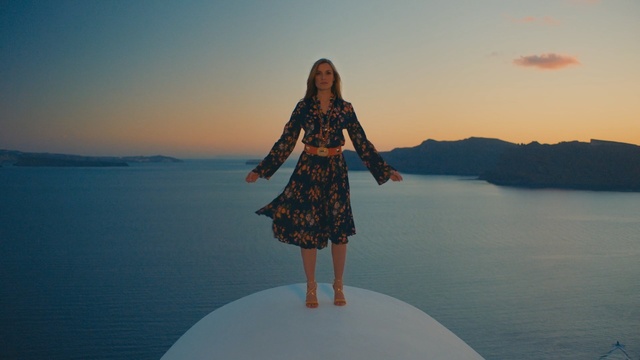 Video Reference: Sky, Beauty, Sea, Fashion, Dress, Summer, Shoulder, Horizon, Vacation, Reflection, Person