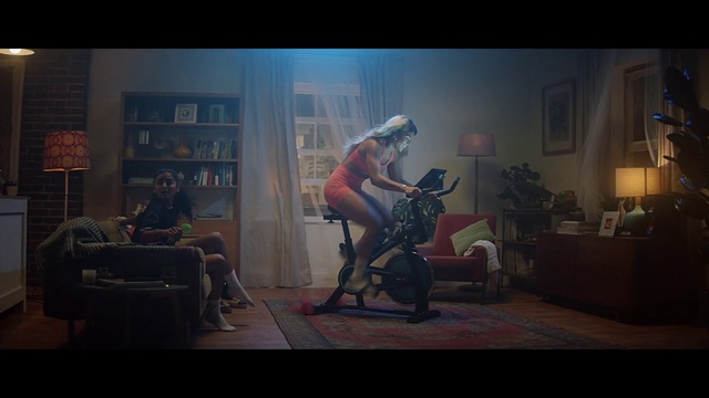 Video Reference: Freestyle bmx, Bmx bike, Bicycle motocross, Screenshot, Flatland bmx, Leg, Performance art, Vehicle, Darkness, Digital compositing