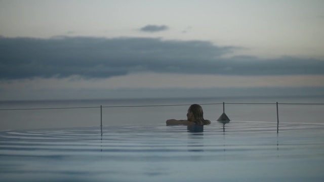 Video Reference: Body of water, Water, Sea, Sky, Horizon, Calm, Atmospheric phenomenon, Morning, Ocean, Sound, Person