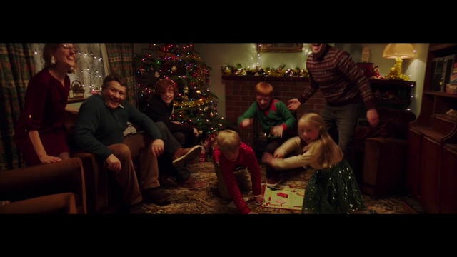 Video Reference: Photograph, People, Social group, Snapshot, Christmas, Fun, Event, Interaction, Human, Tradition