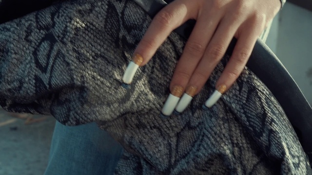 Video Reference: Hand, Finger, Wool, Sweater, Knitting, Outerwear, Textile, Nail, Jeans, Thread