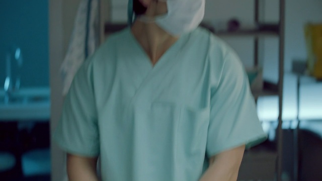Video Reference: Shoulder, Scrubs, Blue, Joint, Arm, Medical, Neck, Hospital, Hospital gown, Turquoise