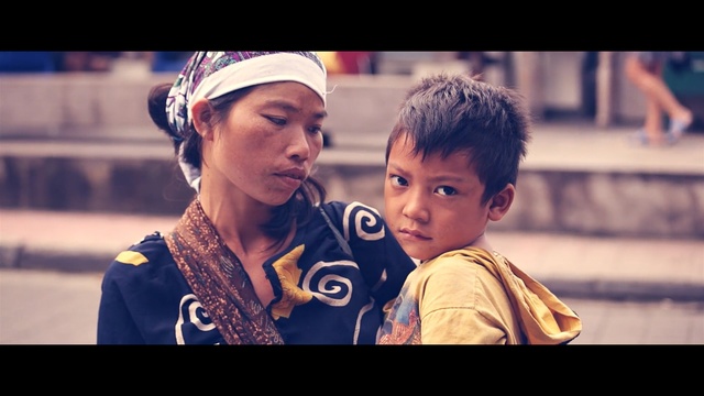 Video Reference: People, Child, Human, Smile, Eye, Sky, Happy, Fun, Cool, Headgear, Person