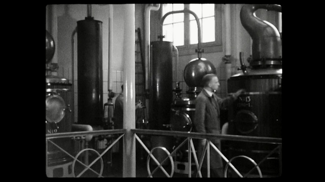 Video Reference: black, black and white, monochrome photography, photography, monochrome, still life photography, darkness, film noir, industry, film