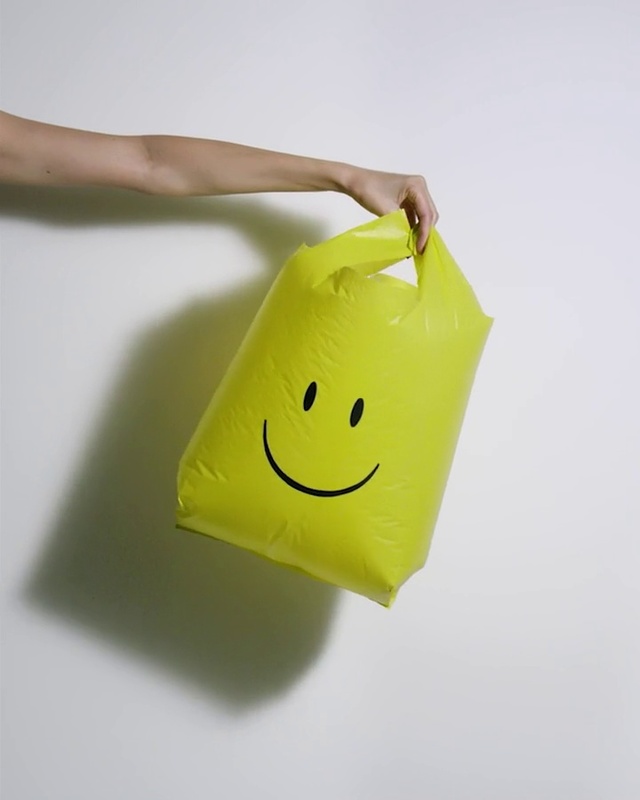 Video Reference: Yellow, Facial expression, Smile, Smiley, Emoticon, Icon