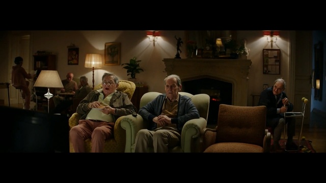 Video Reference: Conversation, Interaction, Room, Fun, Event, Sitting, Photography, Darkness, Audience, Screenshot, Person